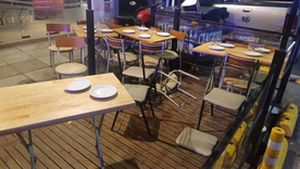 Así quedó la pizzería tras el hecho. Así quedó la pizzería tras el hecho.