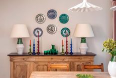 La cerámica vintage viene en muchas formas, lo que significa que hay algo para todos los amantes de la decoración con ese estilo. Foto: Future