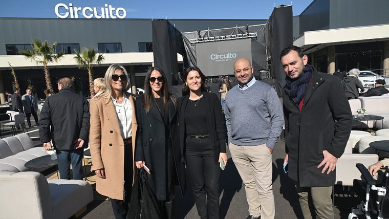 Sabrina Puche, Ana Laura Morales, Julieta Cantero, Marcelo Sosa y Andrés Lucero. Sabrina Puche, Ana Laura Morales, Julieta Cantero, Marcelo Sosa y Andrés Lucero.
