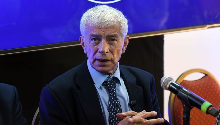 Mariano Cúneo Libarona se cruzó con un periodista en redes. Foto: Santiago Tagua/MDZ