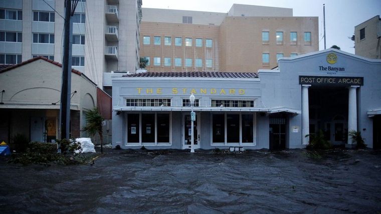 Florida ha quedado muy dañada, tras el paso de Ian. Foto: Reuters