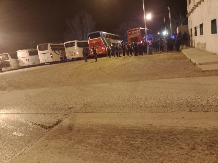 El control de los micros en la madrugada Foto: Ministerio de Seguridad