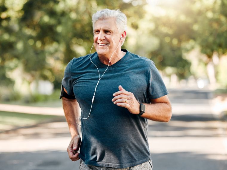 A partir de una cierta edad parece que todo se termina, pero hay formas para reiventarse en los social y en lo laboral Foto: Shutterstock