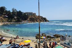 Horcón muestra una costa quebrada donde la caleta y los acantilados le dan al pueblo una imagen muy distinta en la Región de Valparaíso.
