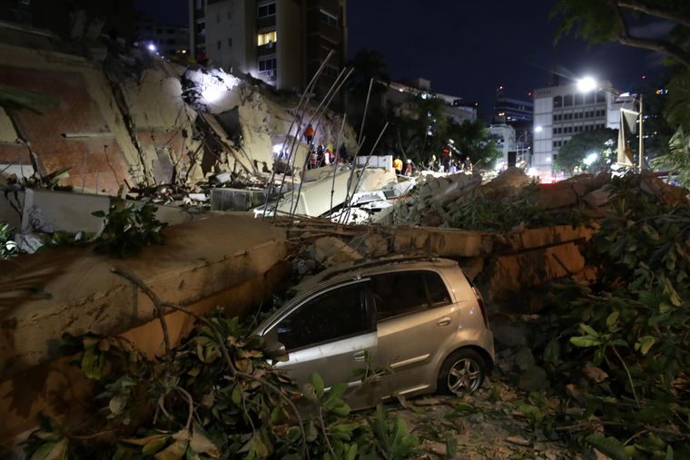 Los terremotos dejaron graves daños en Venezuela. Los terremotos dejaron graves daños en Venezuela.
