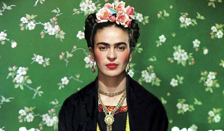 Frida Kahlo, la mujer que marca hitos históricos con su talento y con sus ventas. Foto @fridakalho