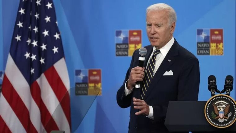 El presidente de Estados Unidos, Joe Biden, en una conferencia de prensa el último día de la Cumbre de la OTAN en Madrid, España. Foto: GETTY IMAGES