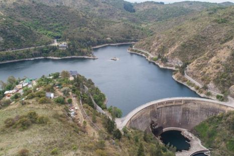 Horror en Córdoba: encontraron muerto a un turista en un kayak