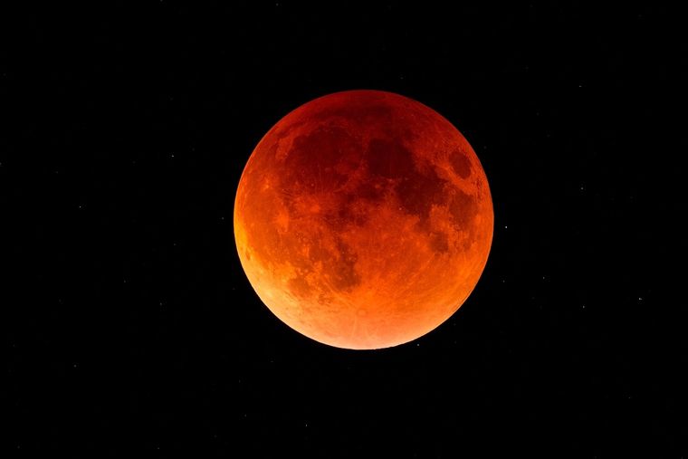 El eclipse comenzará pasadas las 21 horas Foto: Shutterstock