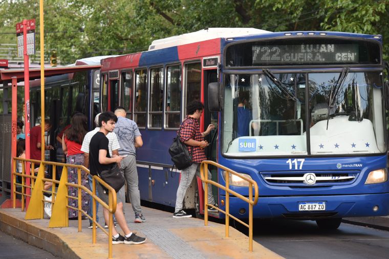 El Gobierno de Mendoza presentó una medida que busca evitar complicaciones en la prestación del transporte público durante lo que resta del año.