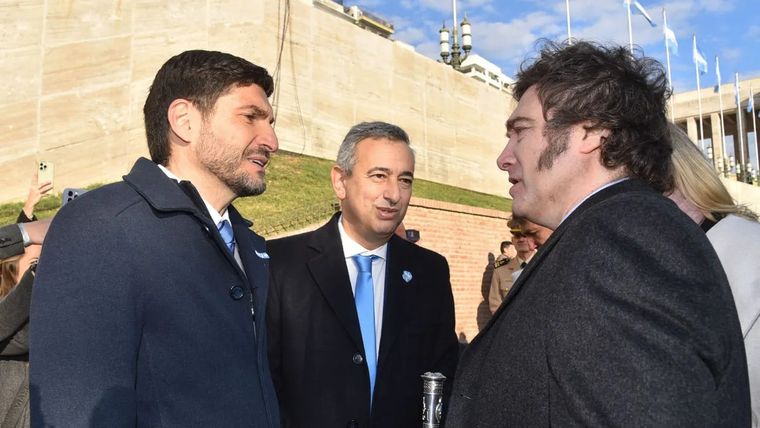 Javier Milei con el gobernador Pullaro