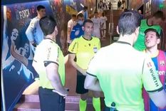 lo que no se vio: el reclamo de messi al arbitro en el tunel del camp nou
