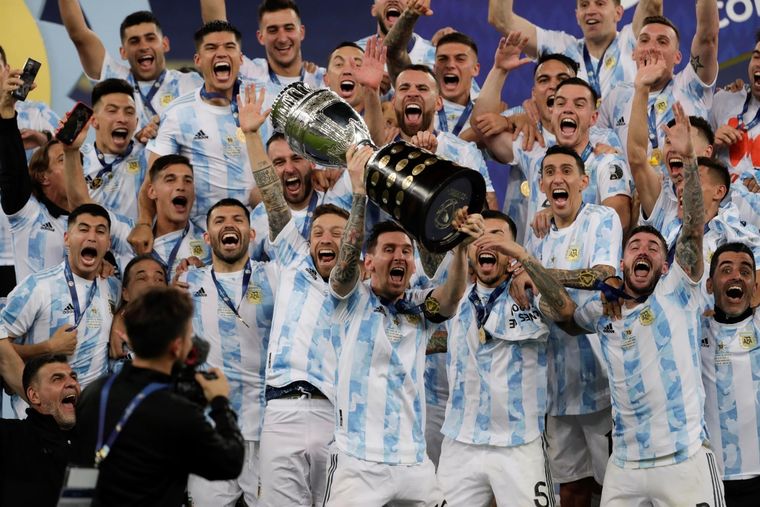 El Muñeco manifestó su alegría por Messi y por la Selección Foto: EFE