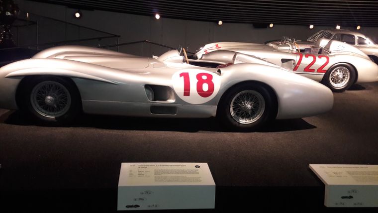 El mítico W196 en el Museo Mercedes-Benz en Stuttgart, Alemania.