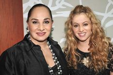 el conmovedor mensaje de paulina rubio a su madre tras ser diagnosticada con cancer