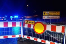 Grindavíkurveg fue cerrada después de que un terremoto dañara la carretera principal Foto: mbl.is/Hermann