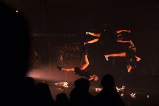 cuerdas: cinco guerreras en un vuelo audaz