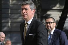 Horacio Rosatti es secundado por su colaborador Silvio Robles. Foto: Télam