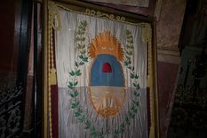 recrean hoy la noche en que san martin encargo el bordado de la bandera recrean hoy la noche en que san martin encargo el bordado de la bandera