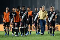 Vasco jugará ante Barracas en su debut copero con un equipo completamente alternativo. Vasco jugará ante Barracas en su debut copero con un equipo completamente alternativo.
