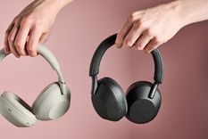 Los nuevos Sony WH-1000XM6 lideran la tendencia de audio de alta resolución y confort extremo en 2026.