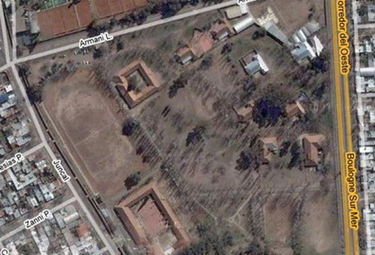 Imagen aérea del complejo de la DINAF. Foto: Google Maps