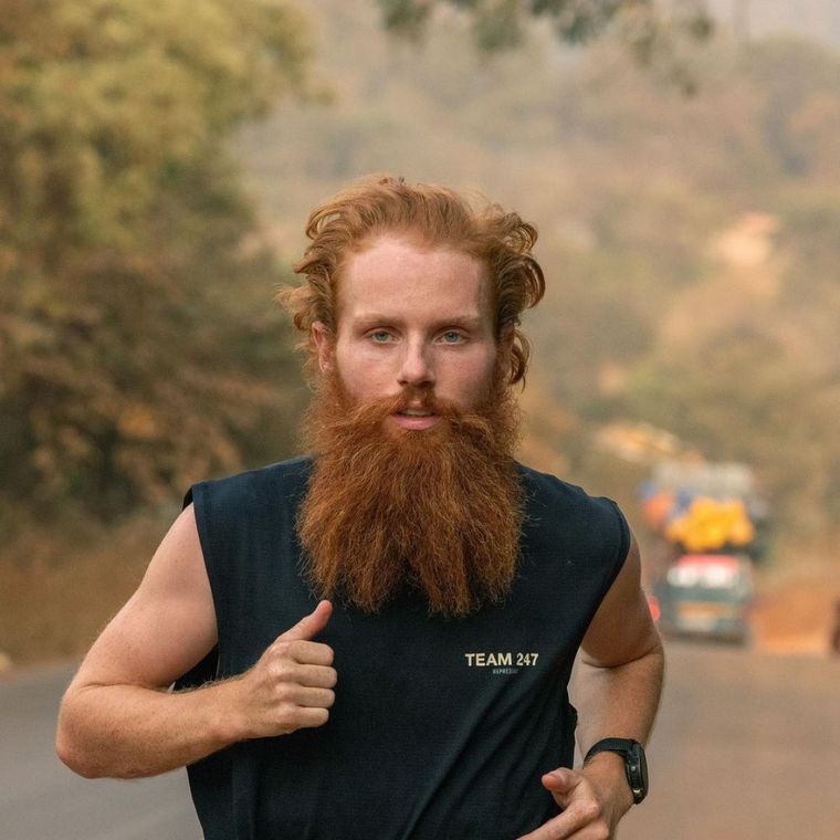 Russ Cook es llamado el Forrest Gump británico. Foto: Archivo