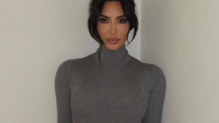 Kim Kardashian Reinventandose. Foto: Fuente: Imagen - Instagram @kimkardashian