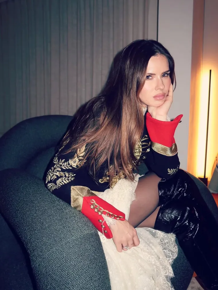 El look de la China Suárez que generó polémica en redes. El look de la China Suárez que generó polémica en redes.