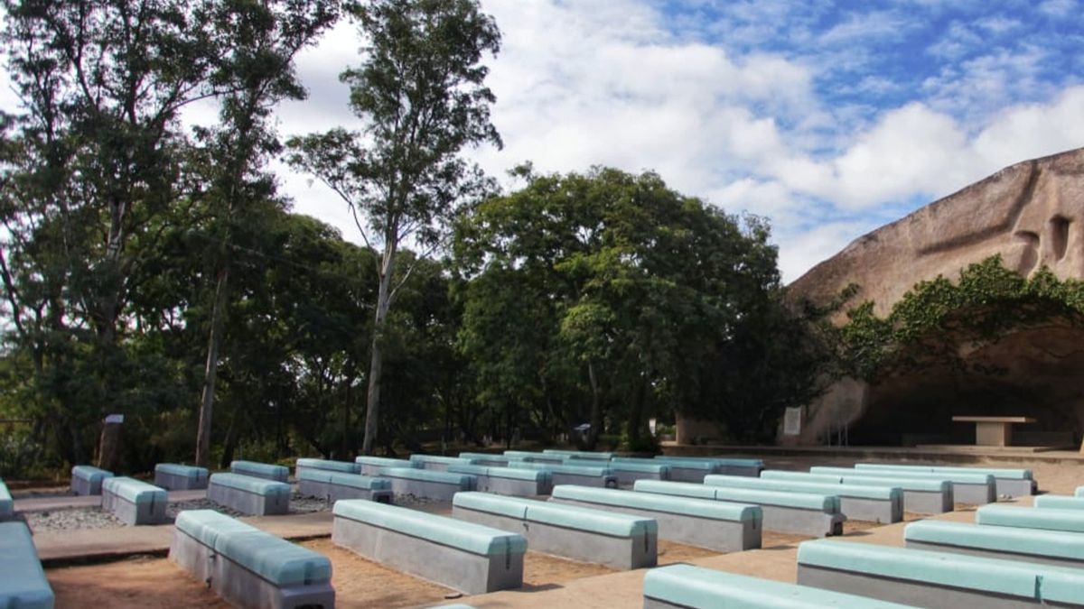 El pueblo tucumano donde un puente natural se volvió la gran postal