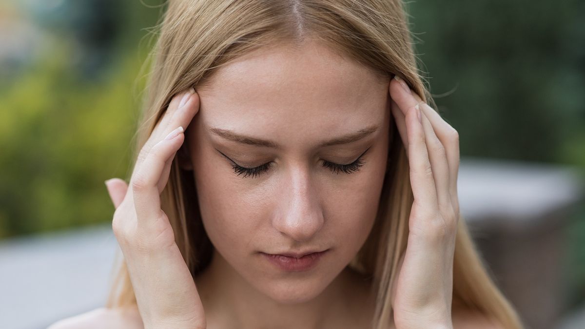 El cortisol alto deja señales en el cuerpo: lo que ocurre cu