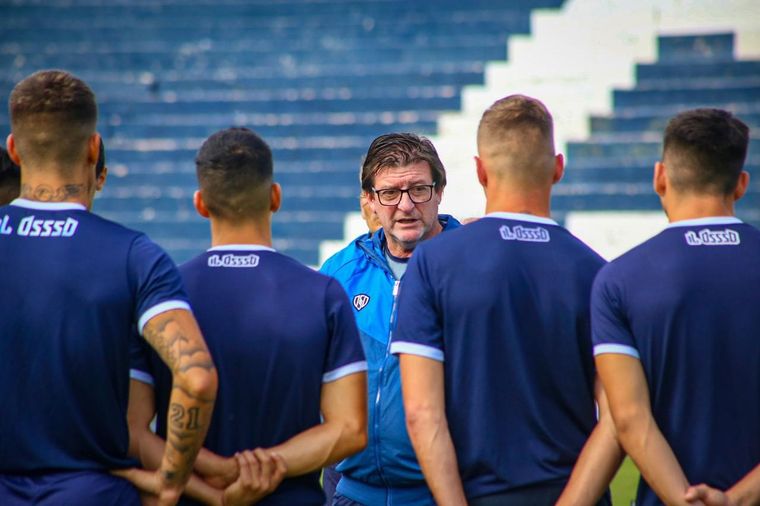 Berti en su primer entrenamiento en la Lepra. Foto: Prensa CSIR