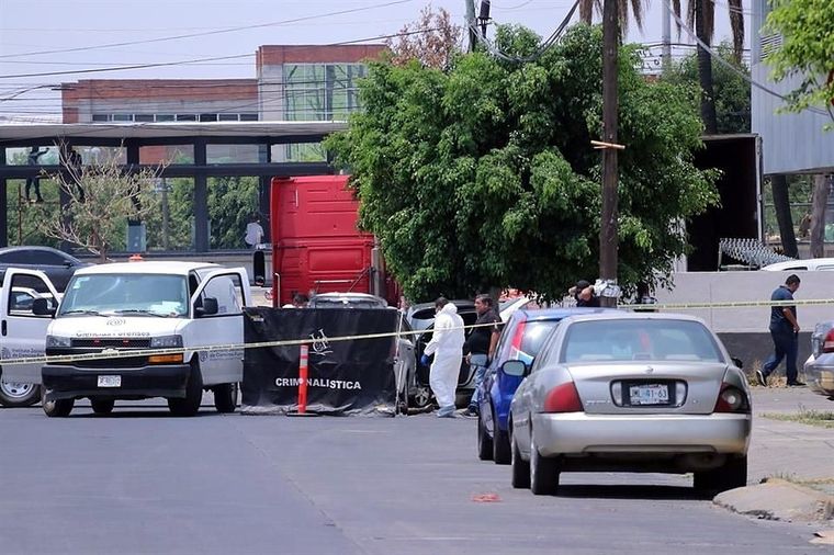 El cuerpo fue encontrado en el baúl del auto que llevaba varios días estacionado en ese lugar