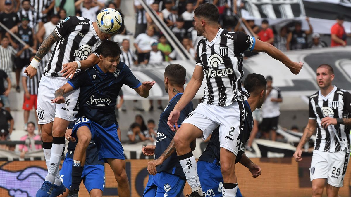 Ezequiel Muñoz volvió, gritó y sostuvo al Lobo: experiencia clave en la remontada