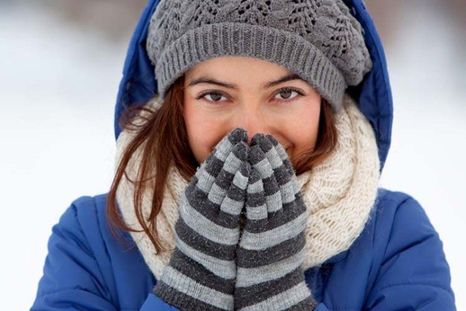 Con el frio del otoño aparecen los dolores musculares en todo el cuerpo. Con el frio del otoño aparecen los dolores musculares en todo el cuerpo.