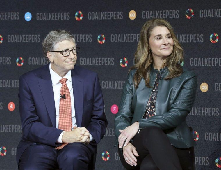 Bill Gates dijo que Epstein intentó presionarle con sus infidelidades a su exesposa Melinda.
