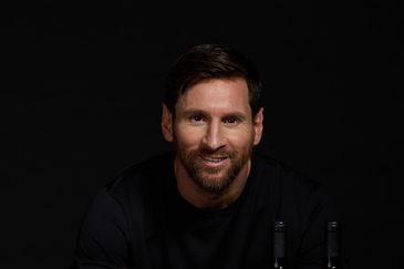 Además de ser un ídolo del fútbol, Lionel Messi, es un exitoso empresario.