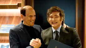 Javier Milei junto a Michael Milken.