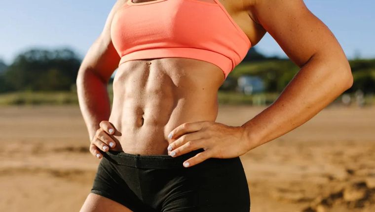 Cómo lograr un abdomen de acero y mejorar tu rutina diaria (Shutterstock). Foto: Archivo.