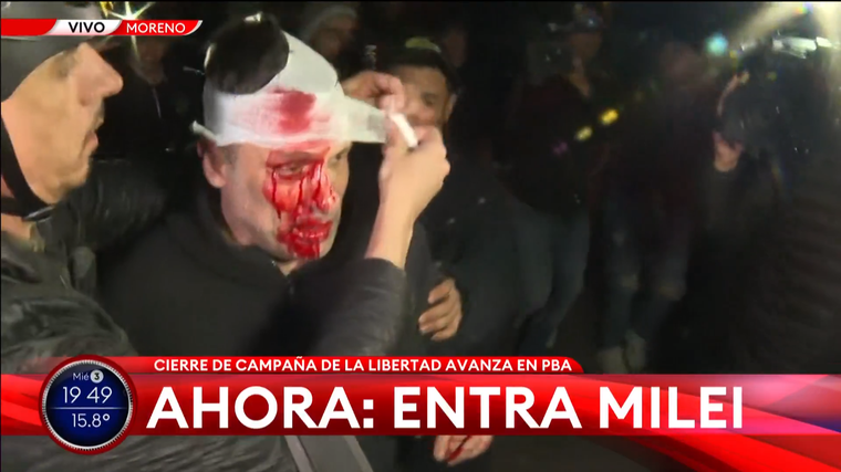 Un cronista de América fue herido durante el cierre de campaña de La Libertad Avanza. Foto: captura de video