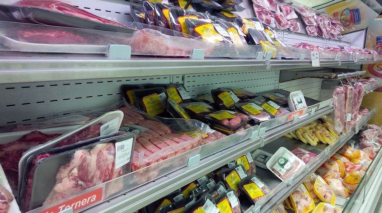 Los movimientos sociales y los intendentes del conurbano se niegan a salir a controlar precios.