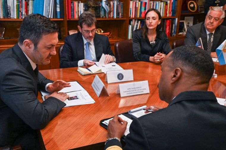 Luis Petri encabezará el mitin de autoridades en la región junto a los enviados del Comando Sur de los Estados Unidos.