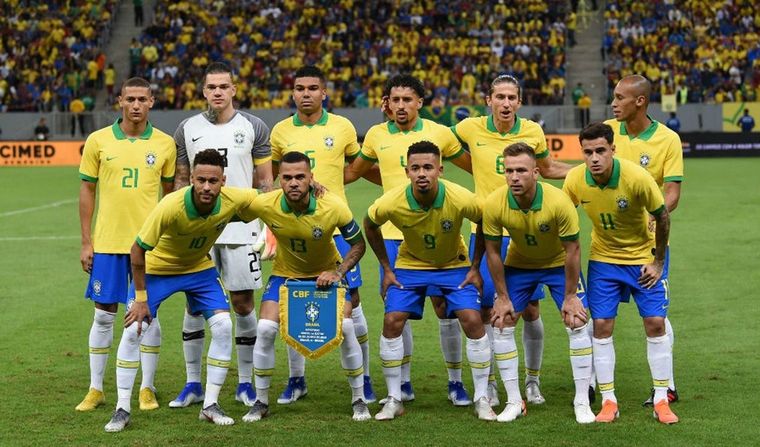 Brasil pone en alerta a la Copa América Foto: Intra Sports