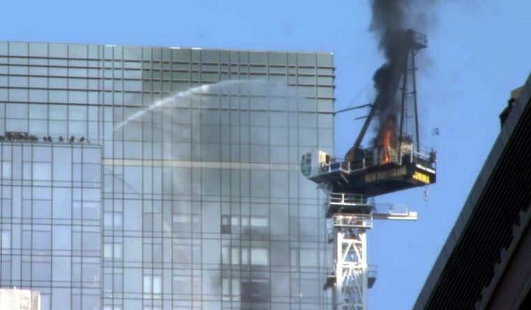 grúa Manhattan Captura de pantalla de uno de los videos filmados en el lugar. Foto: Captura de pantalla.