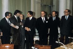 Hace 48 años, España vivía un momento crucial en plena transición hacia la democracia llegando a un consenso histórico.