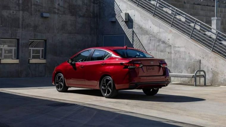 Nissan Versa 2025