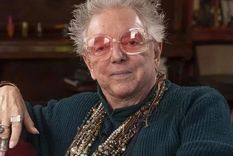 Sin dudarlo por un instante, Pepito arremetió con todo para defender sus intereses.