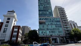 El hecho ocurrió en la avenida del Libertador, casi esquina Quesada, frente a la sede Belgrano de la Escuela ORT. 