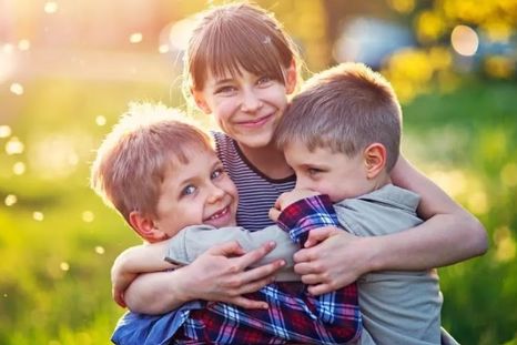 El 4 de marzo se celebra el Día del Hermano en Argentina. El 4 de marzo se celebra el Día del Hermano en Argentina.