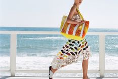 Te enseñamos todos las opciones para vestir en la playa Foto: Vogue